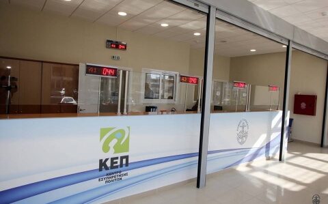 05c6e2f7 936f 4d2d 983a 356761ee9a171 F565426037