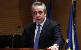 0c48f3fe a034 472b ad27 c1596e3457c81 F 1550386051