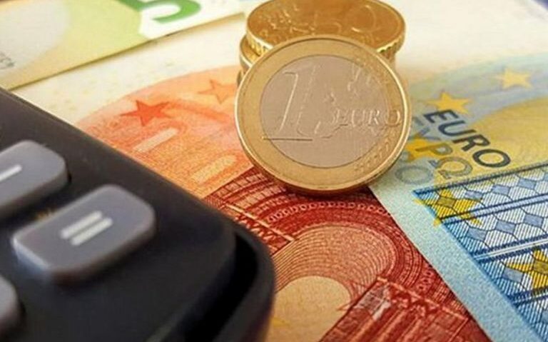 18f50c4d 7f75 0a9c ad2e 65310abeb52f1 F 1294711538