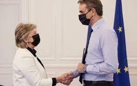 2496fb7b a6e3 4b90 9d2a 93fc38c7de4c1 F464019100