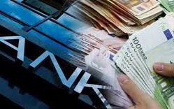 5ff4d30e 2440 76fb f1c8 afd8474179001 F 385981844