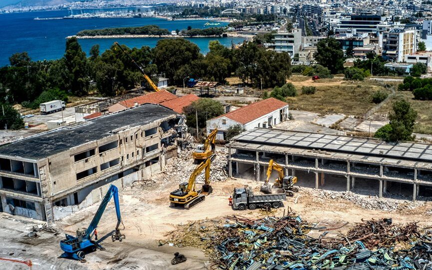 60fabfb4 a741 498e 9bf5 b7985b617e171 F1852200233