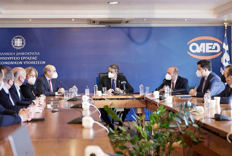 61a48037 bfe9 5c50 e505 2b32703947f11 F235418051 61a48037 bfe9 5c50 e505 2b32703947f11 F235418051