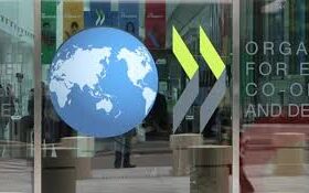 6704d00a 95e6 4f70 9119 3bbf15df44841 F887022727