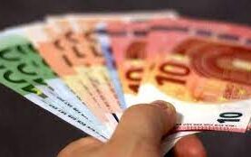 83039efd 66fe b0f8 667f cc6e6451098d1 F 777074428