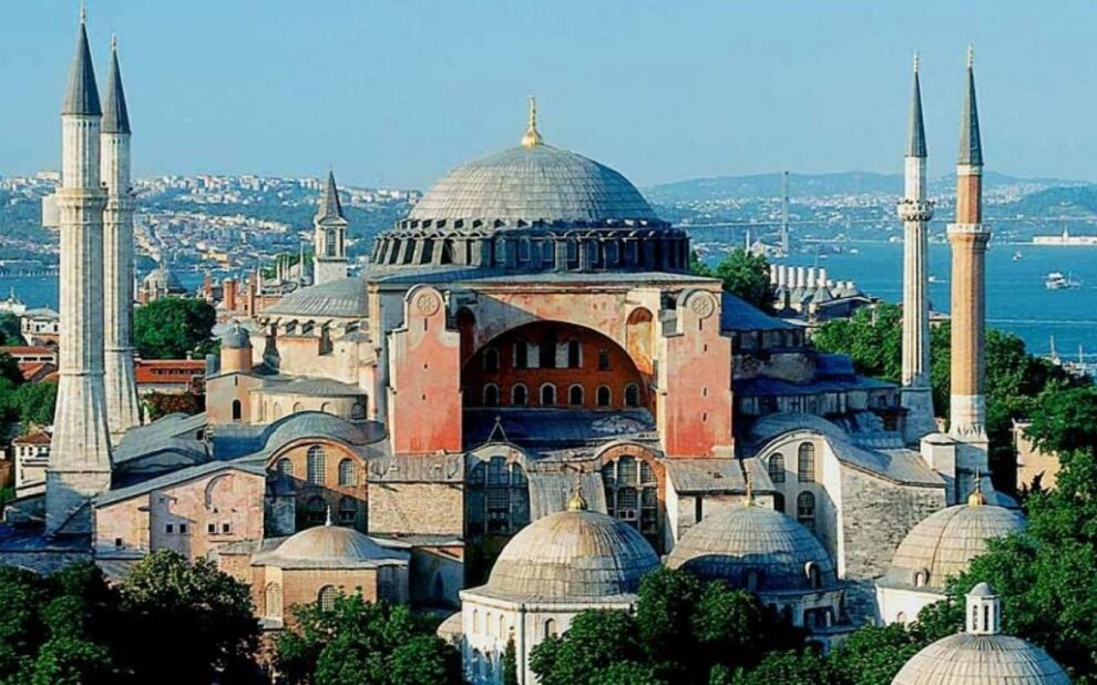 89c296a1 cb80 4780 8912 807fc6a3c4a21 F 1902195685