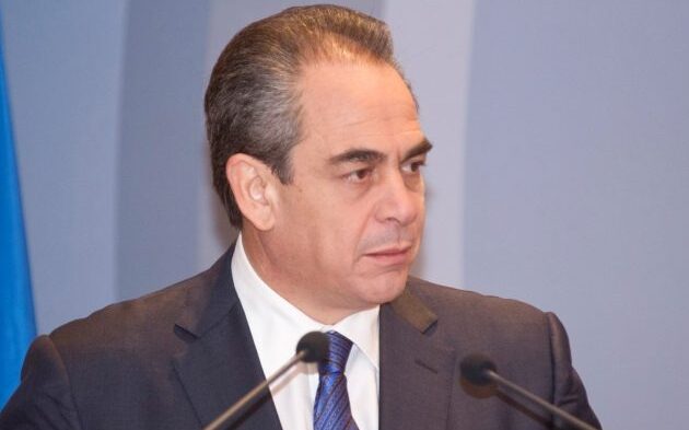 8bc12432 c0f8 4b47 a575 0dd32eadd4671 F1421106440