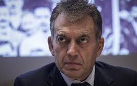 9717cbbc 393a 4bc3 83d4 77b2c70769491 F 1737539586