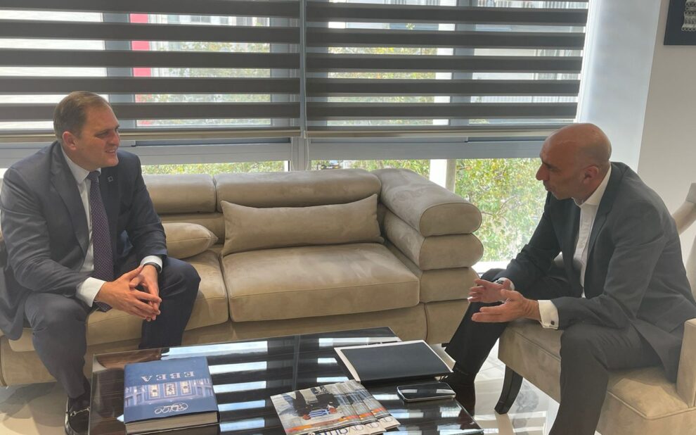 Bratakos Pitsilis F 261055259