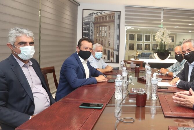 SYNANTISI31 F1210860221.8.20