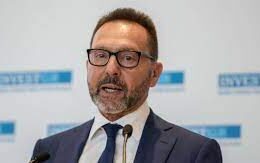 a8d250f8 9414 42fa b793 7bf4e2c6ac371 F 753119301