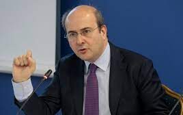 b8171b94 7b8d 470b 8961 8d58e3f4d3901 F 618566417