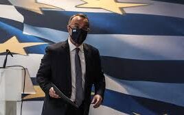 c8d4d0bf 5751 4680 9ec8 ad24493b40a01 F221091076