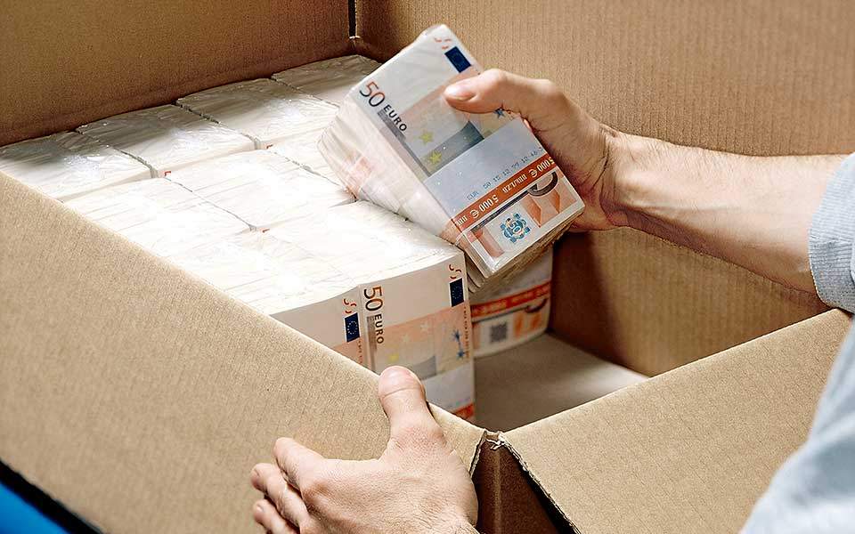 da7c5667 9507 4d50 ceee dabdbb05d7b01 F1972932259