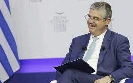 def51b2c 4897 0a28 a5b7 00dddd91cb4b1 F 2109339126