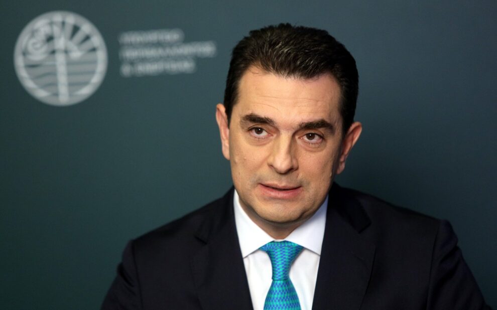 e9a2e44a a11c 158d 7f53 e1e9738a6b871 F638368759