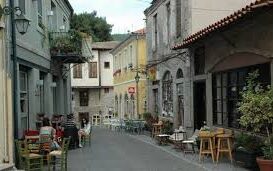 f5c223fd c789 4bb5 8cb4 91bad3ae4dc91 F140477044