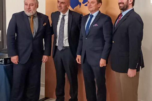 ukraine2 F 321155289