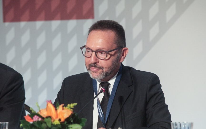 ca7cda1f 3c57 bdd4 79d9 c3cdeabe7c851 1 ca7cda1f 3c57 bdd4 79d9 c3cdeabe7c851 1