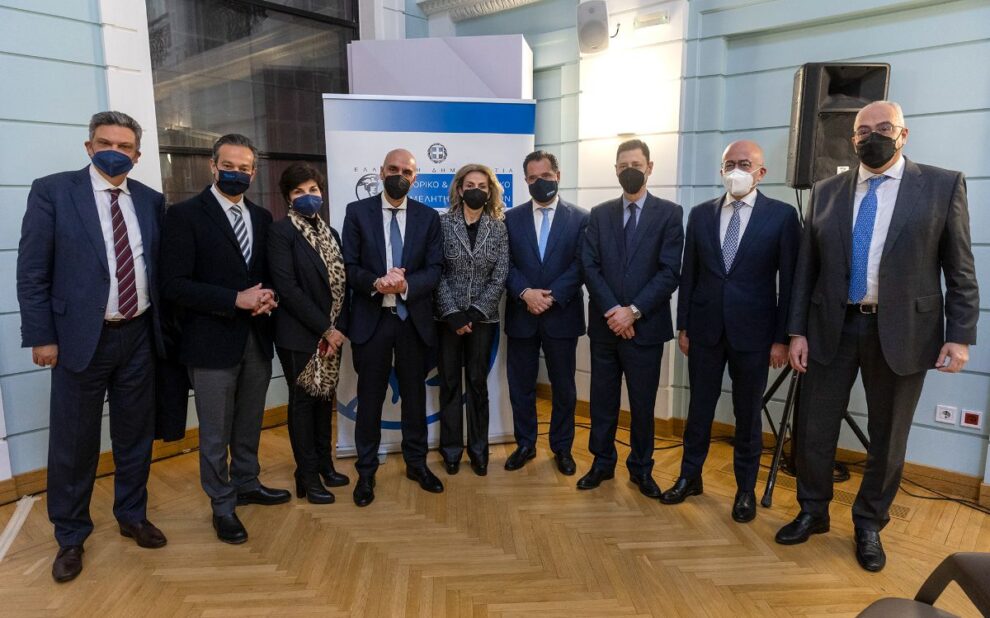 eedcad58 11a0 b2a9 22d7 acaa86b7a7271