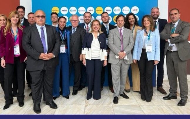 8fdf10c4 0068 c6b8 faf1 3ecf554724f71