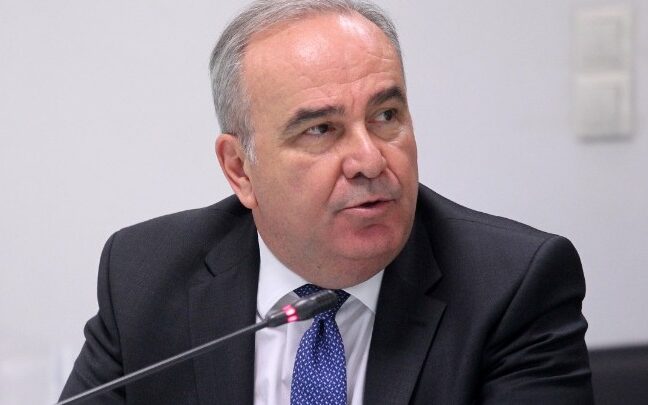 4883d6cf 8686 3a9a 1f52 06a6d4d911791