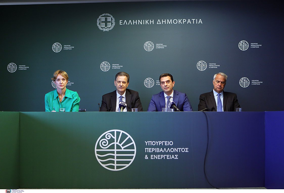 b90d0a25 99a8 14f0 03fa 69880cdb35111