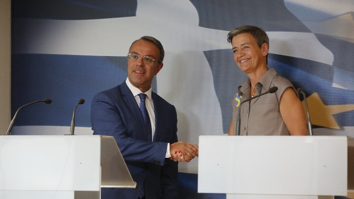 cf50b8b6 6efa db12 d8f9 21dfad1a659d1