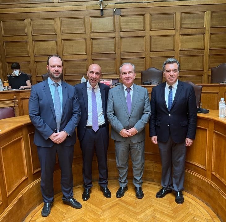 9c340c01 1a50 ba22 3c5e cdd19789e5df1