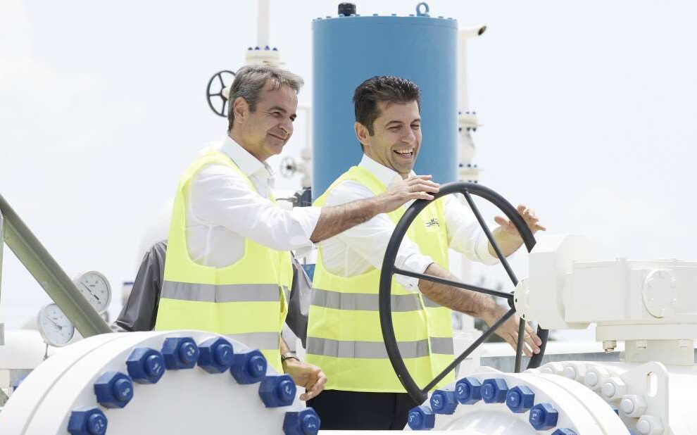 b70af4ee e316 87a6 e667 8d4b1b5f62651