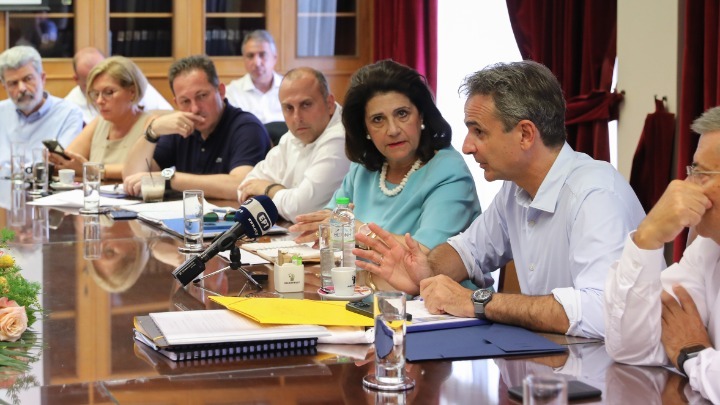 18779b67 9993 4f46 2988 573a8dc653401