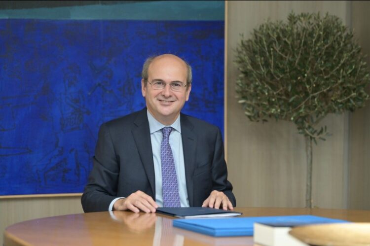 755a5524 a646 27f9 9e8f 552c5ee6b9261 1