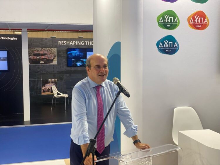 43dc9b31 b1a6 cc90 0f9f 56a92ee80f941