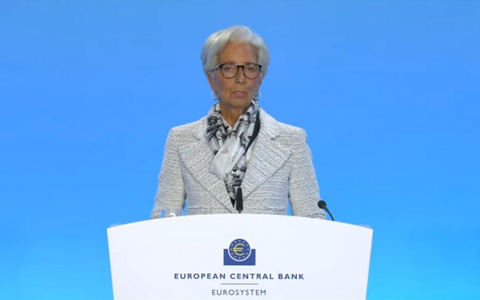 d79df7f3 0820 e3de e601 73d09ce21f931