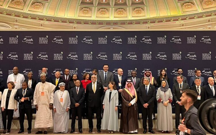 4cded110 4930 4eab 2925 58f6160c0d311