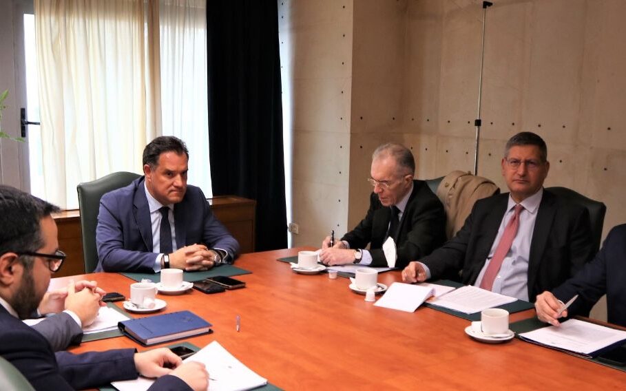 615eb491 0b34 42da f705 7d866585e7711