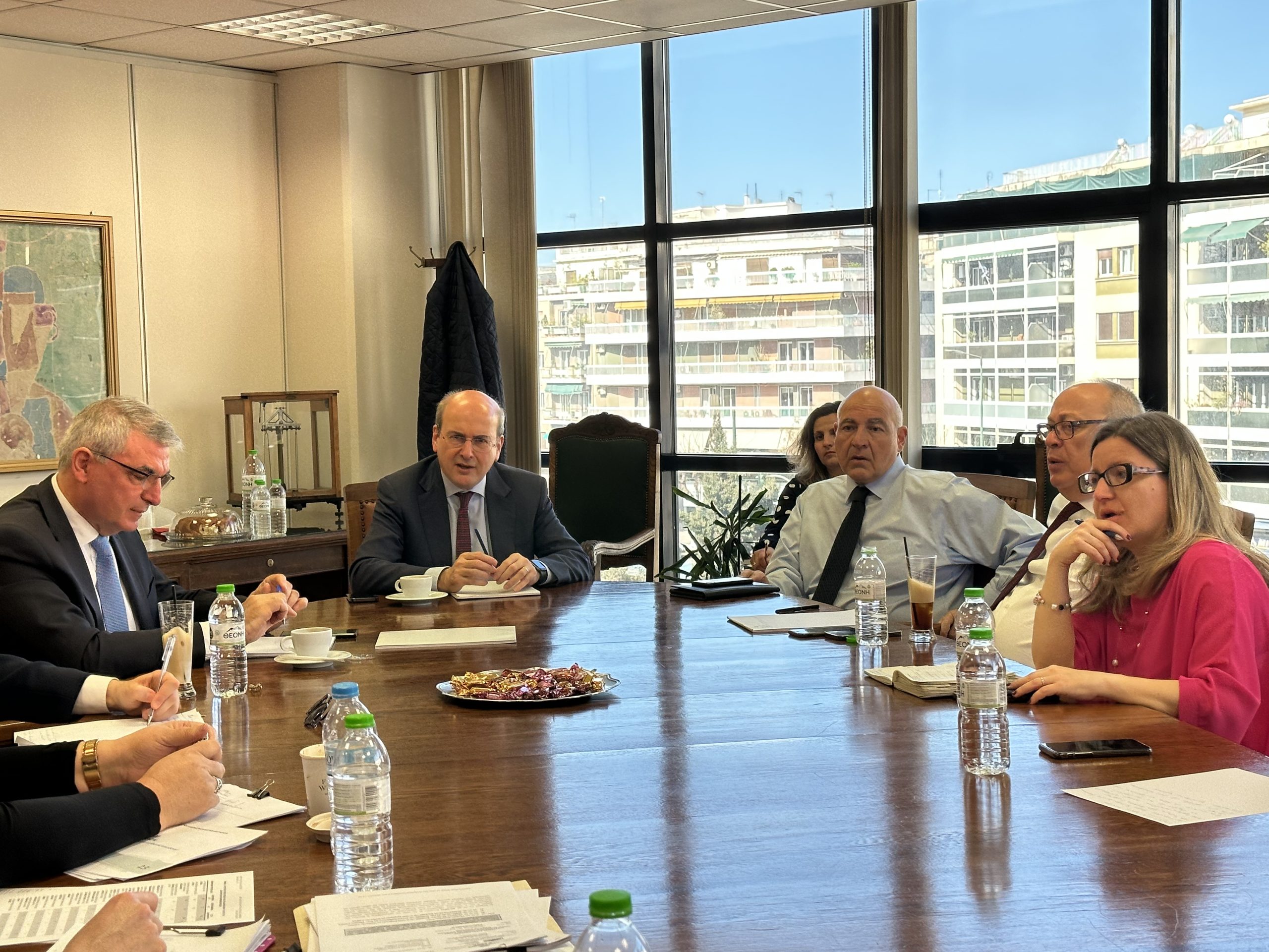 59bf5239 dd95 20e5 5165 fa9f4c112ac61