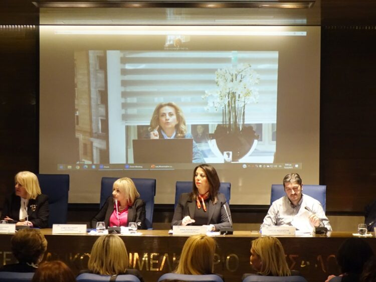 914fe9d3 908c 6cde f754 e30ba3328e4a1