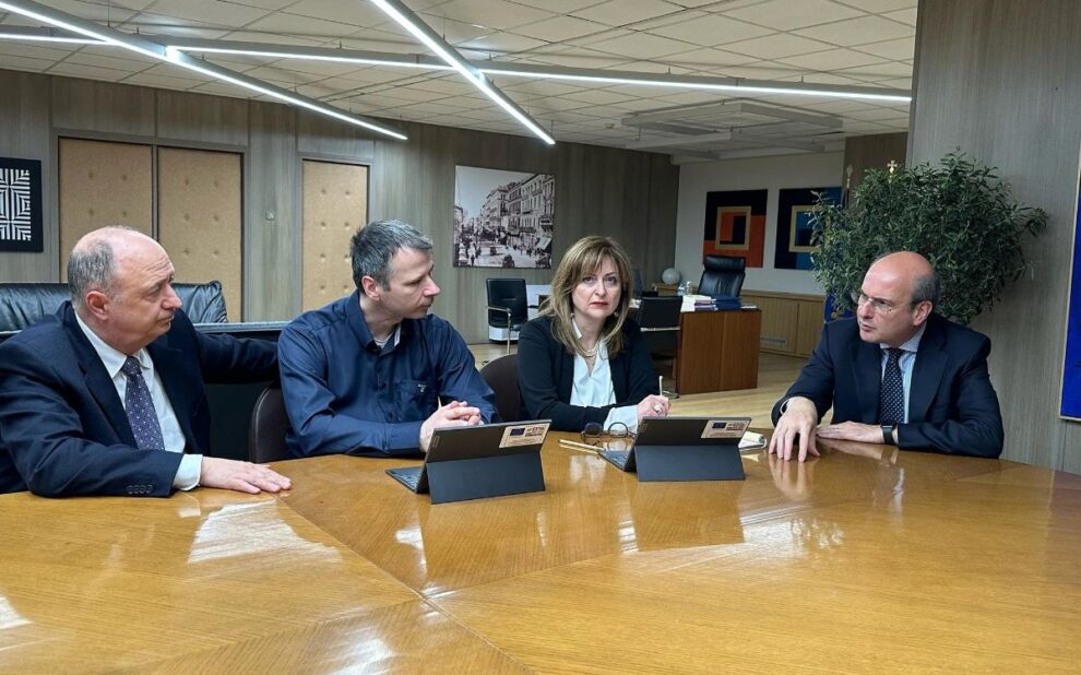 e5d6b5af f3a7 be7b ea45 13a0dc957f4b1