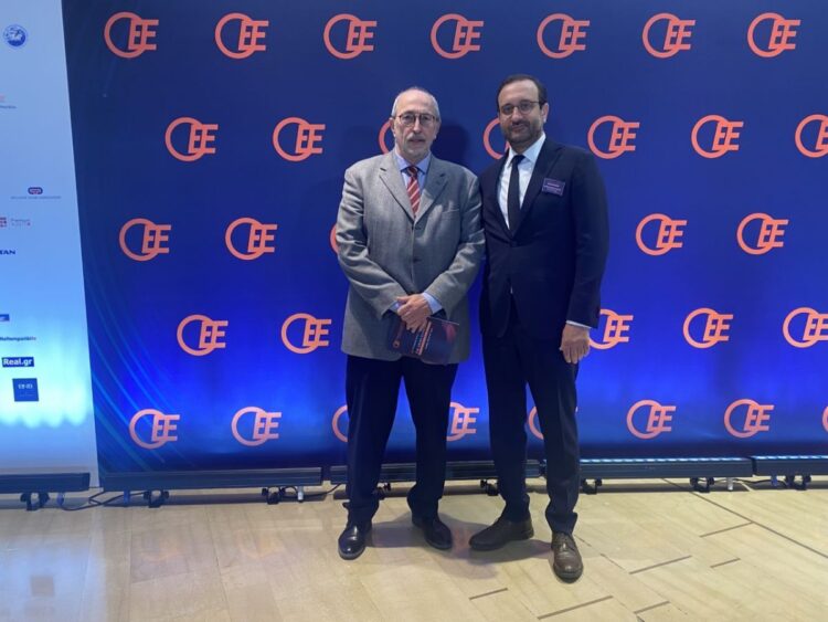 e945eea3 2a61 4d26 6798 ae23f2d74c781