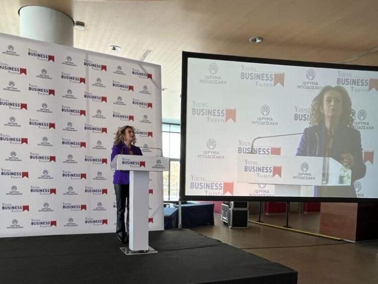 3d041b47 0df1 a2d6 41a0 c0fb800a58971