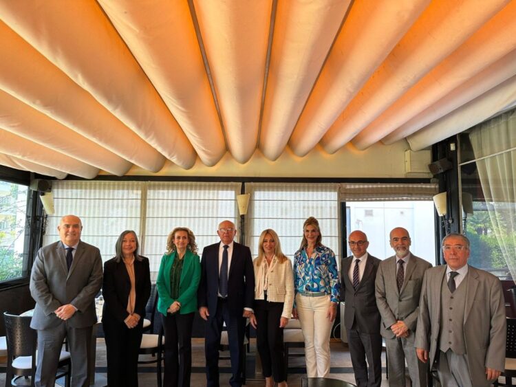 c7aca725 1e82 ccda cf72 8bb96f5d1f461