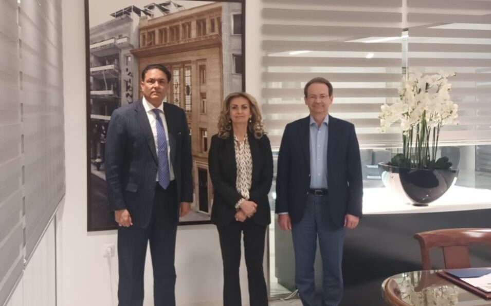 08f62f20 2716 06fd 1c1d 7542cf98ef261