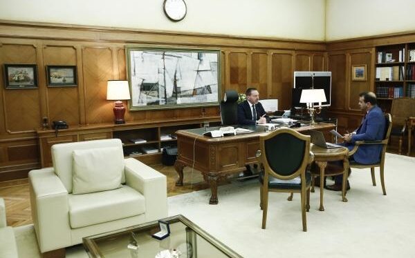 6c0c24ee ab34 f778 3693 c44164b46e4b1