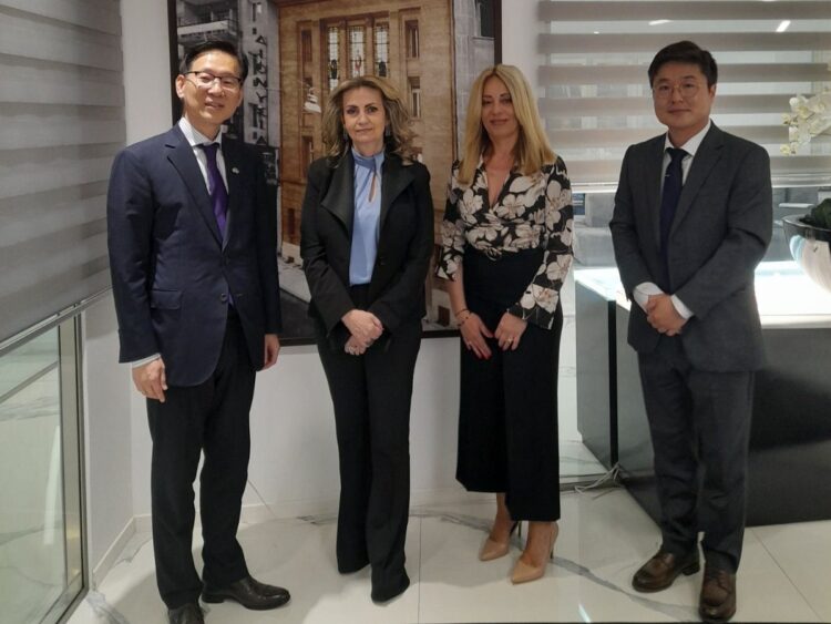 397b7663 bf85 debc b6fc 0a5ac4116f8d1