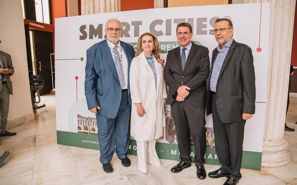 e40b2555 a0cc e416 6bcc 931325cc33171