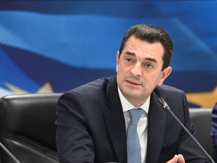 c9ca1080 560b 448d ed73 570ffb4d065b1