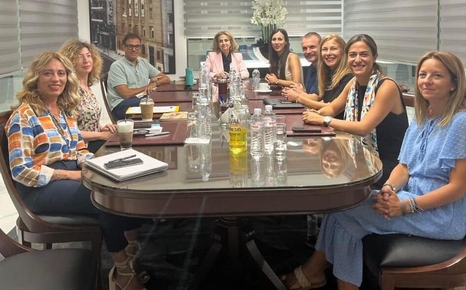 124f0192 83ba 2afe bb82 5d242fb7e4ed1