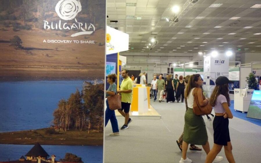 1c7e9512 4ba6 55b0 48cd d2a4626971d82