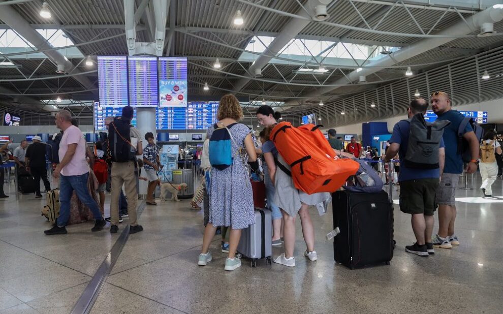 4f563b2d 7ea1 d03e 7bb8 470060ded5b81